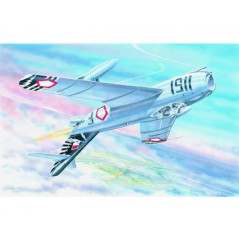 Model MIG 17 F/lim 6 bis 22,8x19,8cm v krabici 35x22x5cm