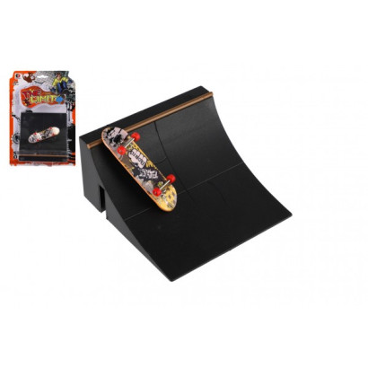 Skateboard prstový skrutkovací s rampou plast mix druhov na karte 20x29x7cm