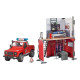 Hasičská stanica s autom Land Rover Defender a hasičom 1:16 62701