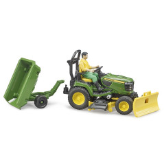 BRUDER Záhradník s traktorou kosačkou John Deere s prívesom / 62104